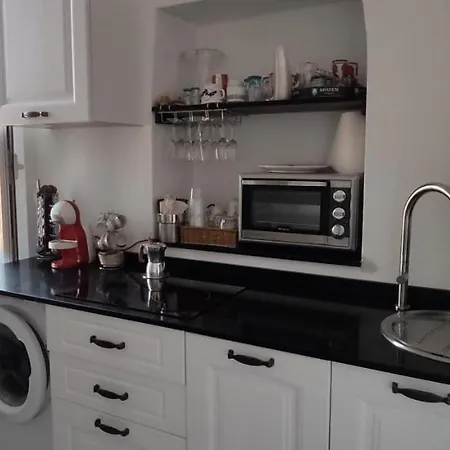 Apartment Martiri 1 By Tempovacanza *