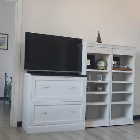 Martiri 1 By Tempovacanza * ديانو كاستيلو