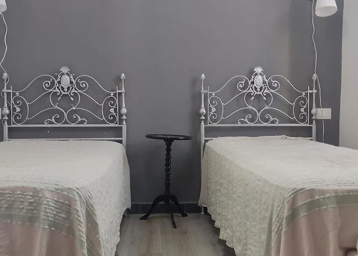 Martiri 1 By Tempovacanza *